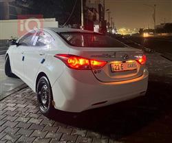 هیوندای ئەلەنترا